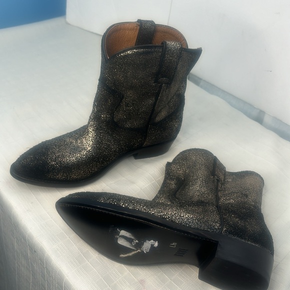 Frye BILLY SHORT bootie in gold - Picture 7 of 10